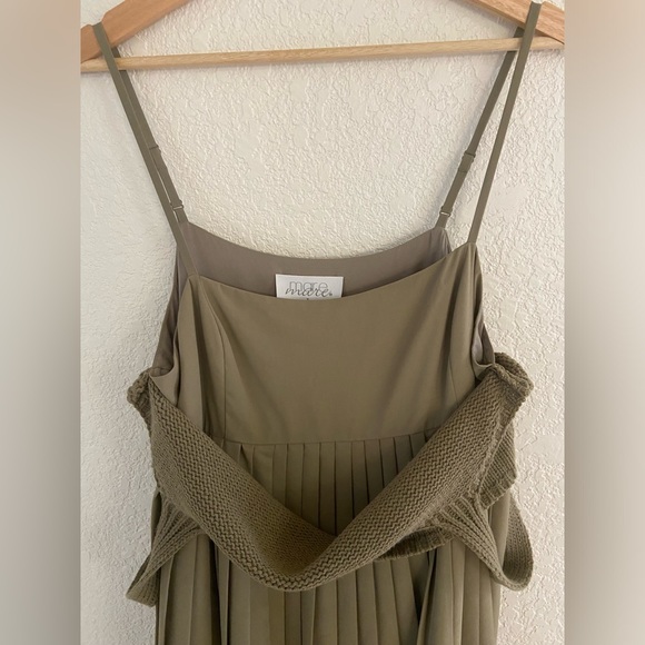 Anthropologie Mare Mare olive green Layered Tank Pleated Maxi Dress - Picture 6 of 6